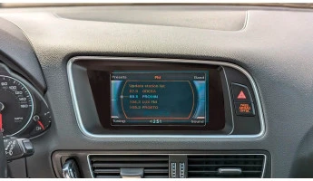 Kaitseklaas Pixsel monitorile AUDI Q5 / SQ5 - 6.3“ 2012 - 2017