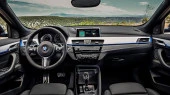 Kaitseklaas Pixsel monitorile BMW X2 / X2M - 10.2“ 2018 - 2023 (F39)