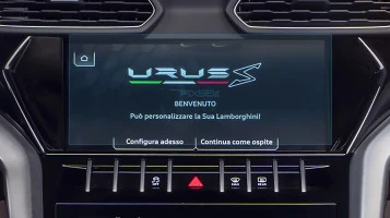 Kaitseklaas Pixsel monitorile LAMBORGHINI URUS - 10.2“ 2018 -