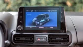 Защитное стекло Pixsel на монитор CITROEN BERLINGO - 9.4“ 2018 - 2024