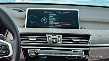 Kaitseklaas Pixsel monitorile BMW X1 - 10.2“ 2015 - 2018 (F48)