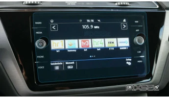 Kaitseklaas Pixsel monitorile VOLKSWAGEN TOURAN - 10.9“ 2022 -