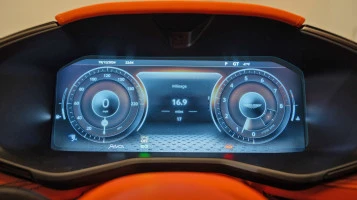 Protective glass Pixsel for dashboard ASTON MARTIN DBX707 - 13.3“ 2025 -